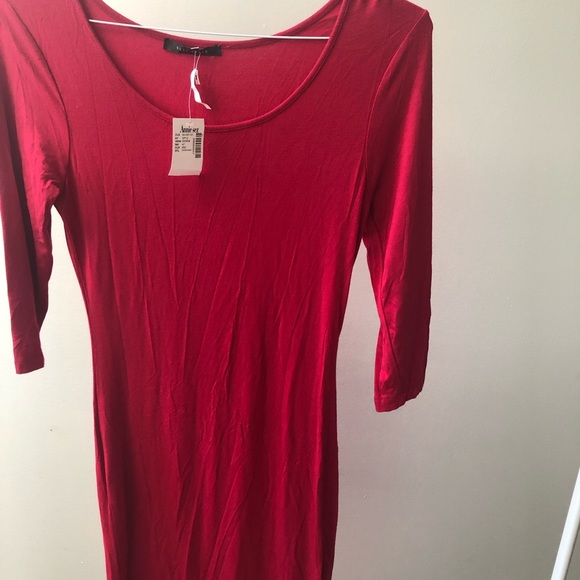 NWT Red Bodycon Dress Suzy Shier Size Medium - Picture 6 of 8